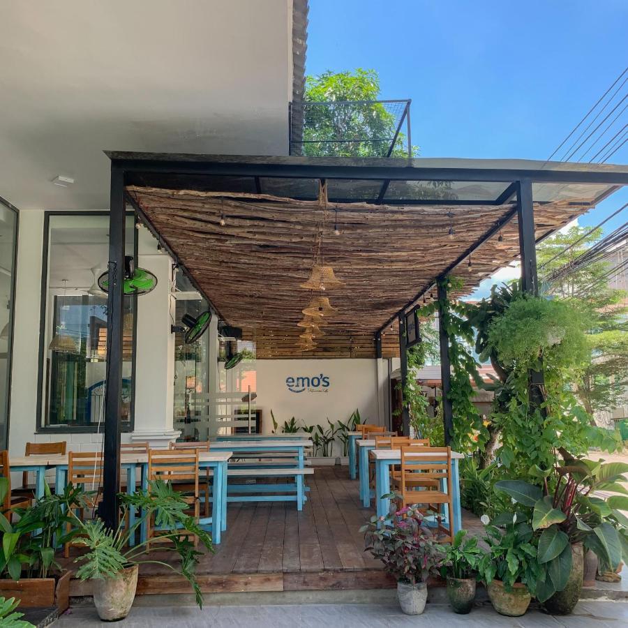 卡维利亚酒店及公寓 岘港 外观 照片